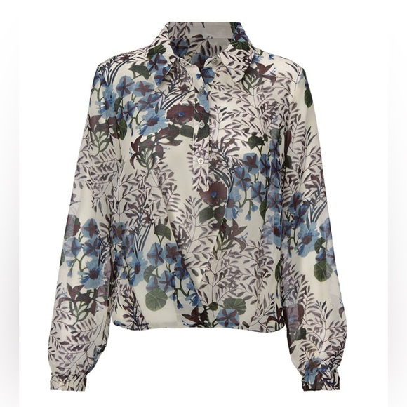 Cabi Victoria Blouse - Picture 8 of 9